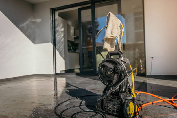 Animal Enclosure Cleaning in Cotati, CA